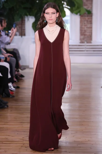 Look 22